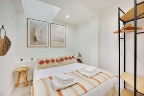 1 bedroom, desk, iron/ironing board, travel crib - Charming apartment - 1BR/5P - Opéra Garnier (Paris)