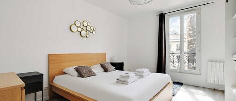 1 camera, una scrivania, ferro/asse da stiro, Wi-Fi gratuito