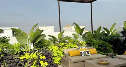 Romantic villa with pool, 2 minutes from the forest!