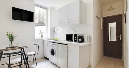 Studio in the heart of the Marais
