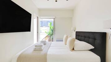 1 slaapkamer, een bureau, een strijkplank/strijkijzer, gratis wifi