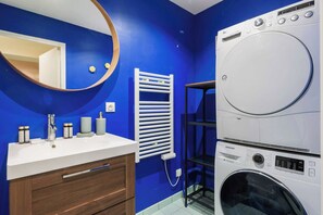 Hair dryer, towels