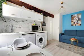Interior - Cozy Studio in the heart of the Marais (Paris)