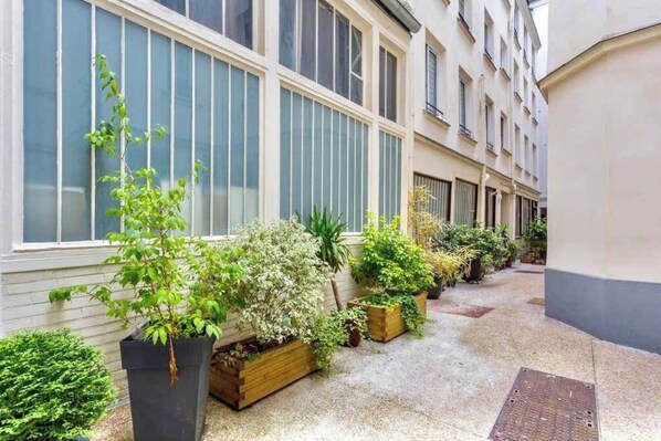 Property grounds - Lovely appartement- 4P- Montorgueil/ Nazareth (Paris)