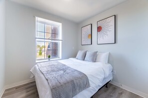 2 camere, ferro/asse da stiro, culla da viaggio, Wi-Fi gratuito