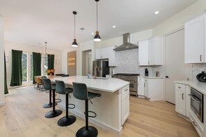 Private kitchen - Custom Home Near Lake Travis w/Pool, Hot tub, fire pit, grill, games room and putting area (Spicewood)