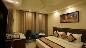 Ropa de cama de alta calidad y escritorio