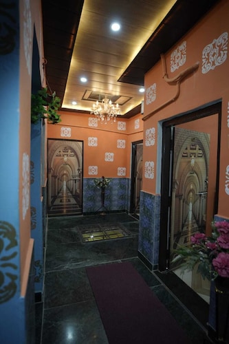 Ambricana paying guest house