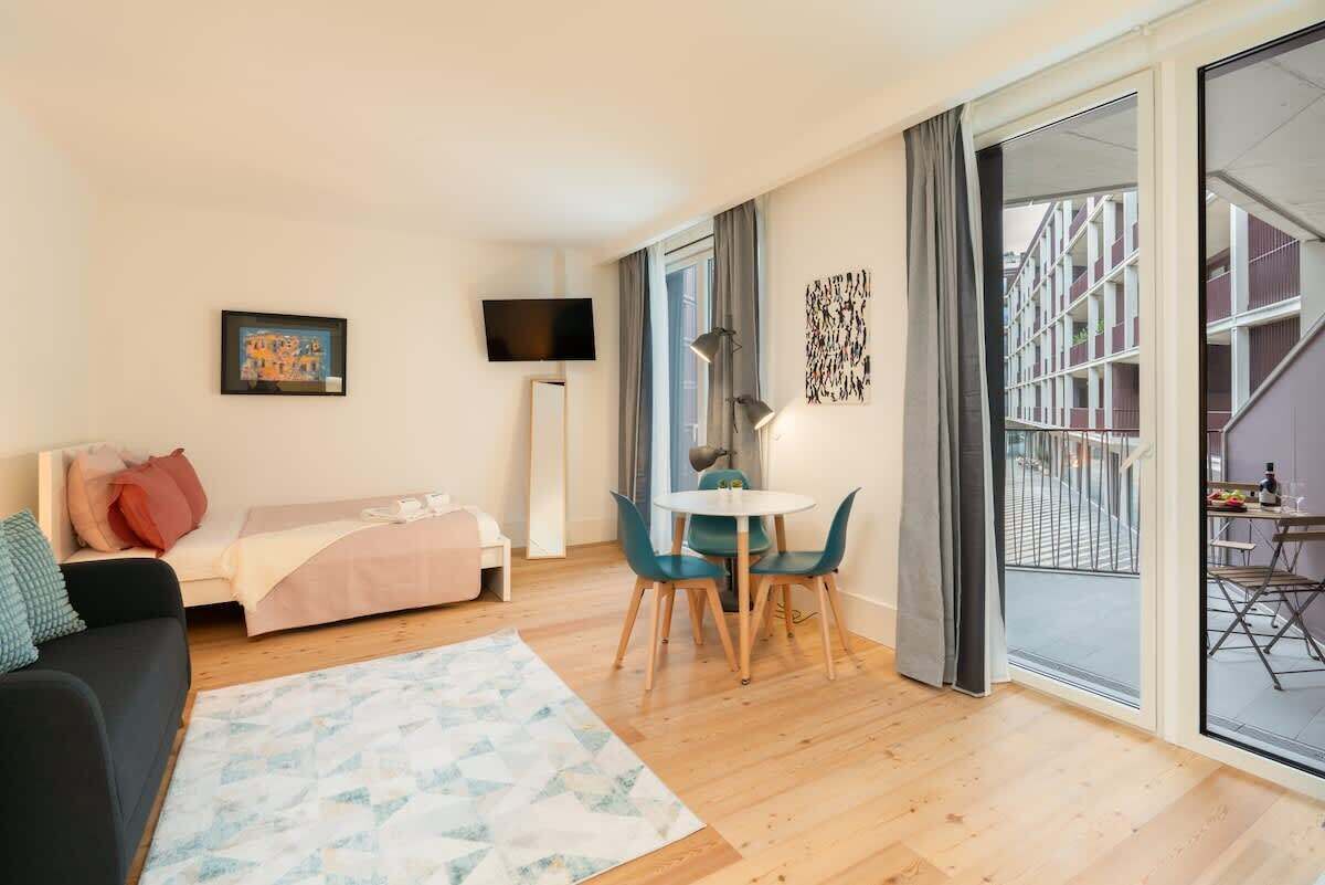 1 soverom, strykejern/-brett, reiseseng for barn og wi-fi