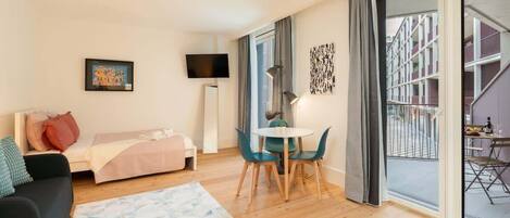 1 soverom, strykejern/-brett, reiseseng for barn og wi-fi