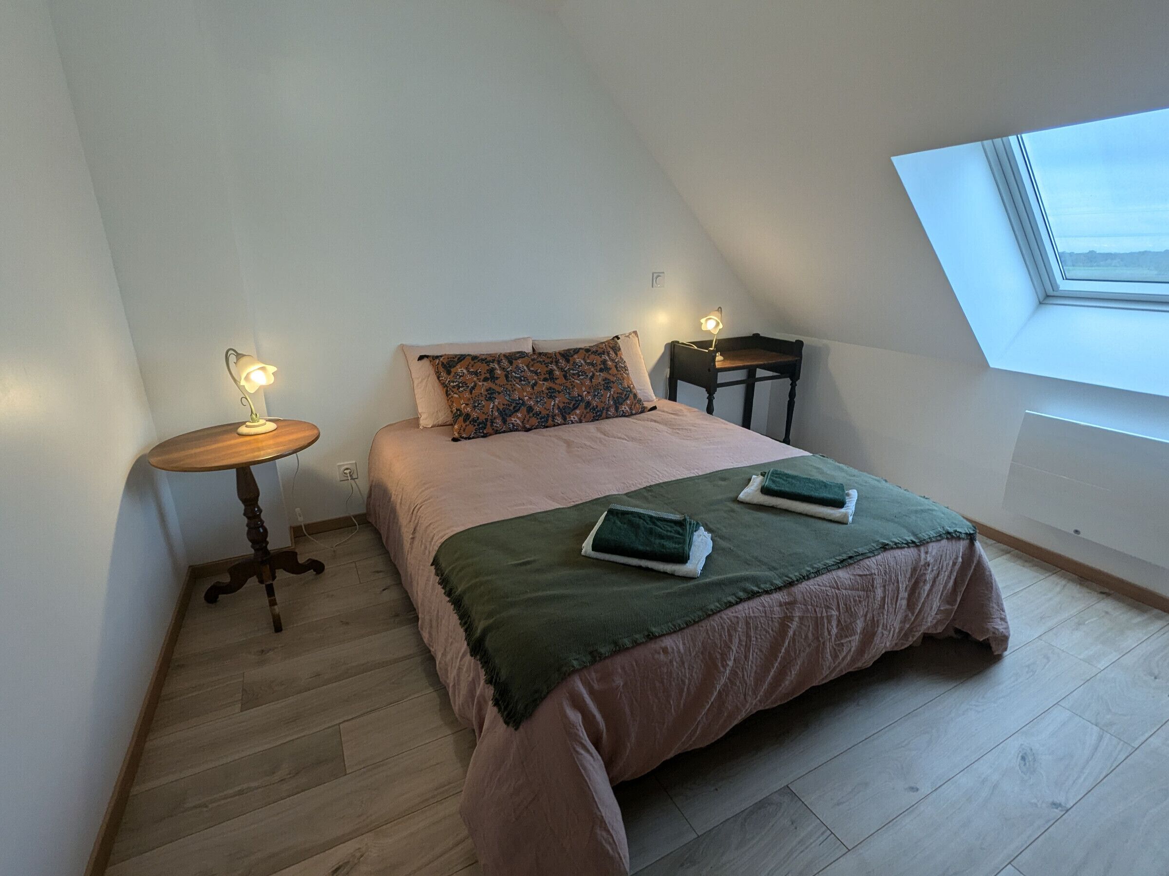 2 bedrooms, free WiFi, bed sheets