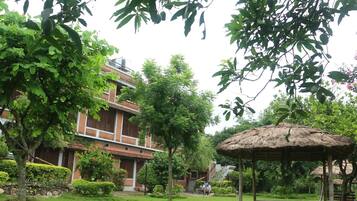 Comfort Double Room, Private Bathroom, Garden View | Garden view