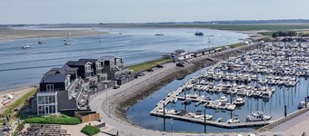 Apartment in Sint-annaland by the Harbor