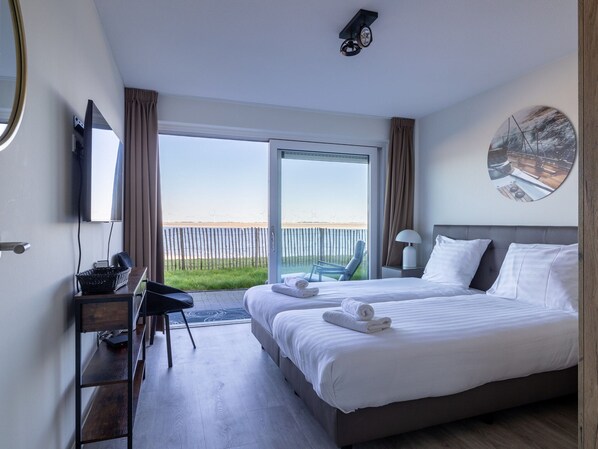 House | 2 bedrooms, bed sheets - Apartment in Sint-annaland Near Marina (Sint-Annaland)