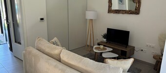 Shell and pre-salt house 