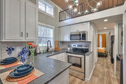 The Mountaineer at The Retreat at Deer Lick Falls II