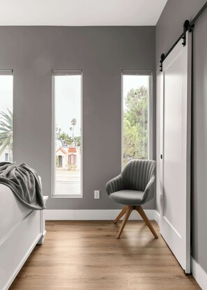 Interior - Brand New Coastal Contemporary in Pacific Beach (San Diego)