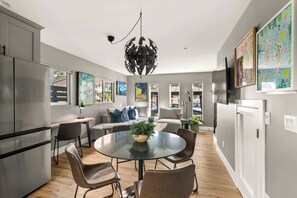 Interior - Brand New Coastal Contemporary in Pacific Beach (San Diego)