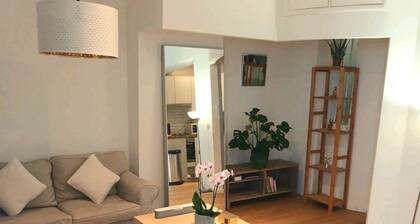 Beautiful 2 bedroom apartment in Place Flagey bxl
