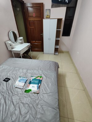Kahden hengen comfort-huone | 1 makuuhuone, allergiatestatut vuodevaatteet, untuvapeitot