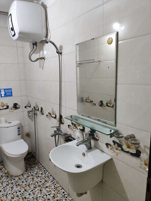 Chambre Double Confort | Salle de bain