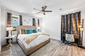 5 habitaciones, escritorio, tabla de planchar con plancha y wifi gratis