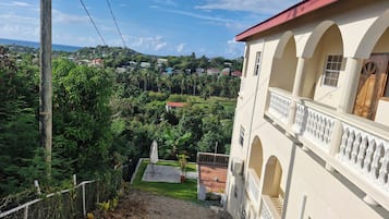 Apartment | Property grounds