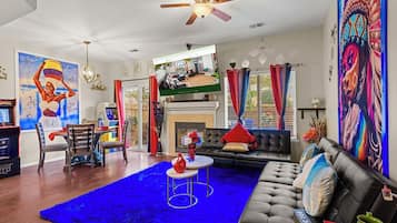 TV connectée, cheminée, jeux vidéo, vidéothÚque