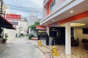 Exterior - Royal BJ Hotel (Pattaya)