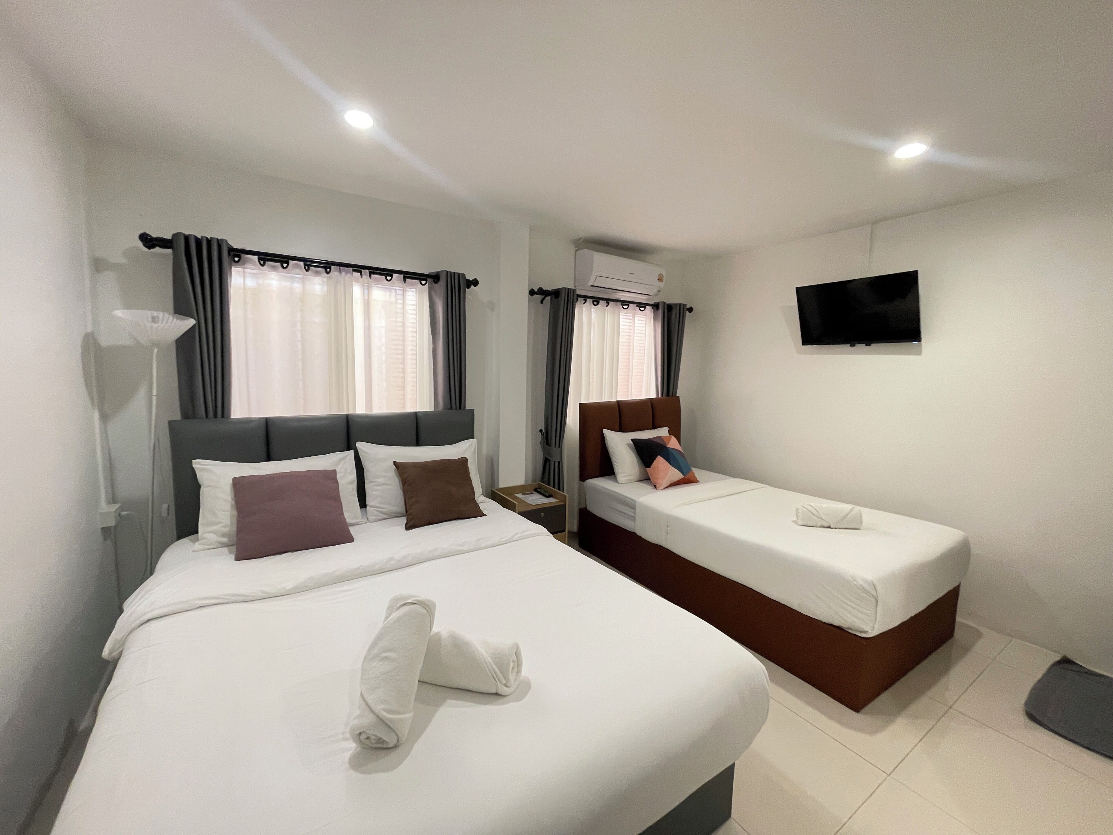 Superior Triple Room | Free WiFi, bed sheets