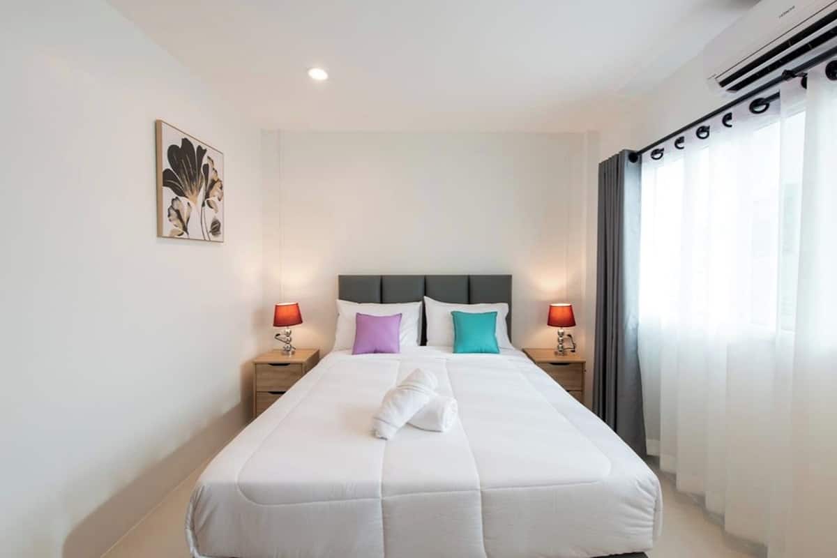 Standard Double Room | Pemandangan dari bilik