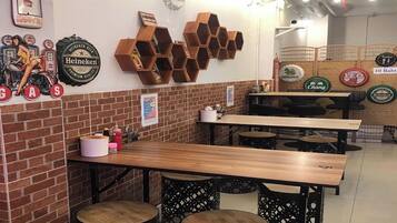 Bar (en la propiedad)