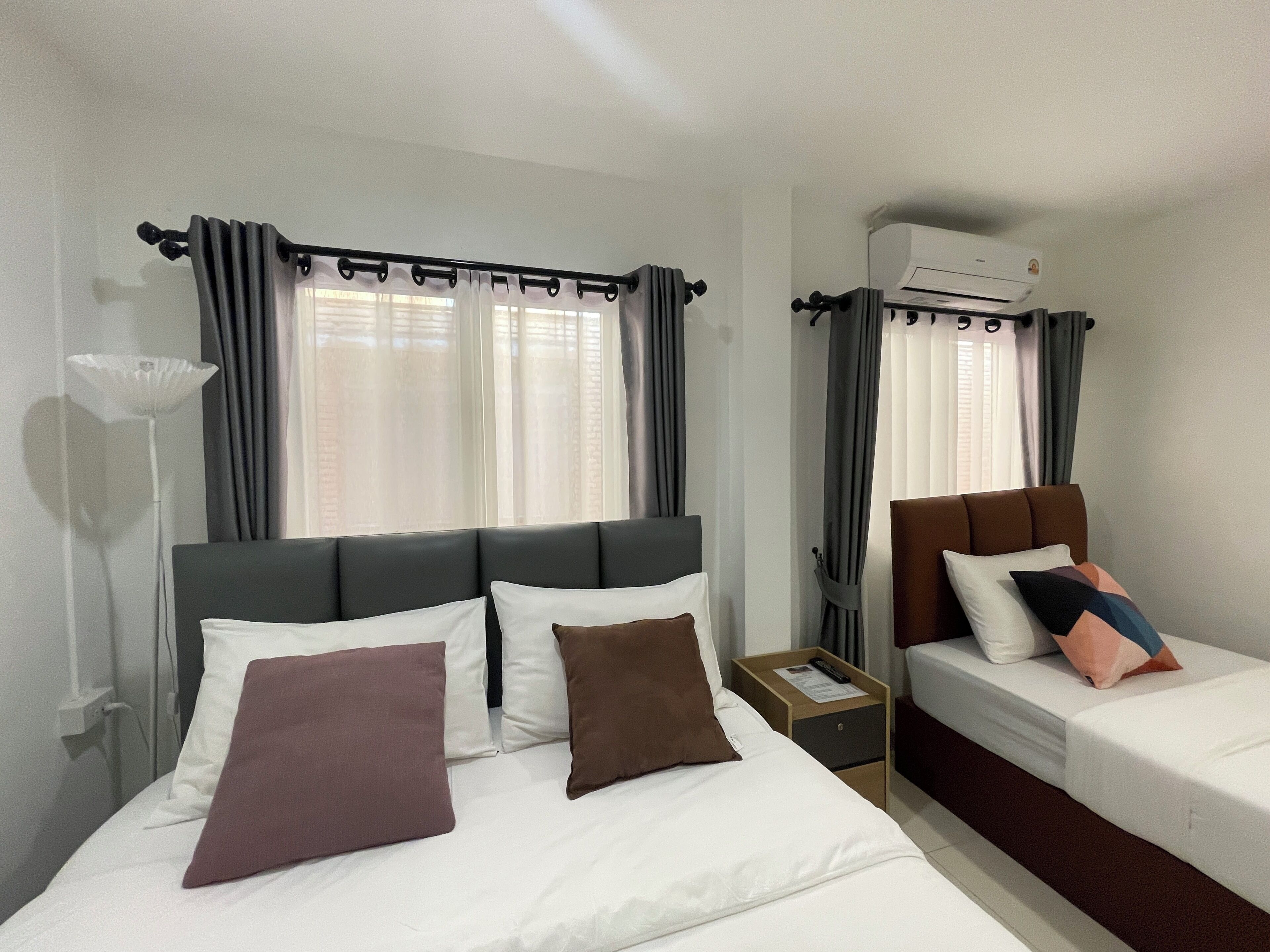 Photo - Royal BJ Hotel