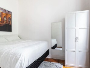 1 bedroom, iron/ironing board, WiFi, bed sheets