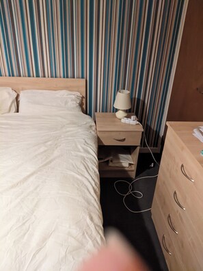 Stuga | 1 sovrum, strykjärn/strykbräda, gratis wi-fi och sängkläder