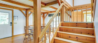 Home 15 Mi to Berkshire East & Mount Snow!