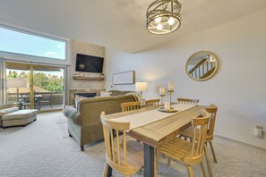 Apartment (2 Bedrooms) | Interior - 7 Mi to Dwtn - Family Condo in Harbor Springs! (Harbor Springs)