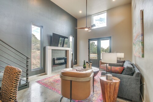 Modern Mtn-view Designer Home in Medicine Park