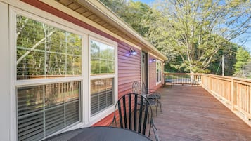 House (2 Bedrooms) | Front of property