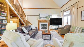 House (3 Bedrooms) | Interior