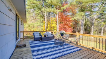 Cottage (4 Bedrooms) | Front of property