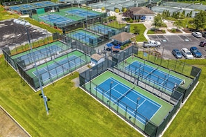 Talo (6 Bedrooms) | Sisätilat
