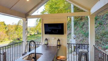 House (1 Bedroom) | Interior