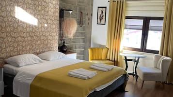 Deluxe Double Room | Bed sheets