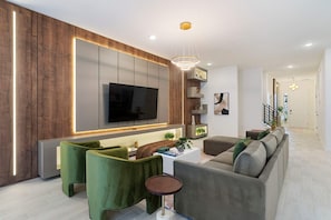 Casa | 10 habitaciones y internet 