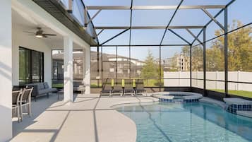 House | 10 bedrooms, Internet