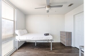 Leilighet | 4 soverom og skrivebord