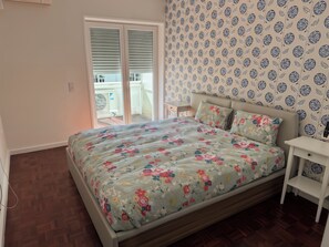 1 chambre, fer et planche à repasser, Wi-Fi, draps fournis