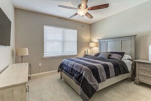 3 quartos, ferros/tábuas de passar roupa, Wi-Fi, roupa de cama