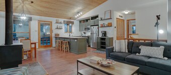 Spring Break Retreat - Pet Friendly!